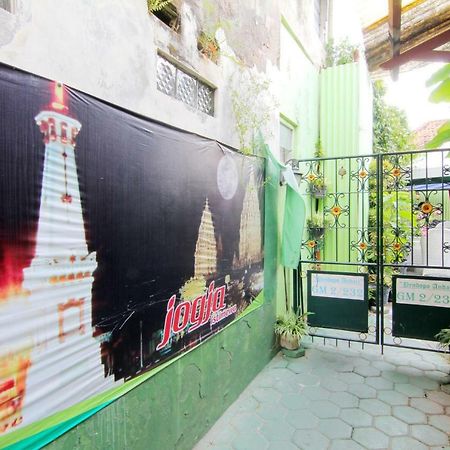 Pendopo Andari Homestay Yogyakarta Exterior photo