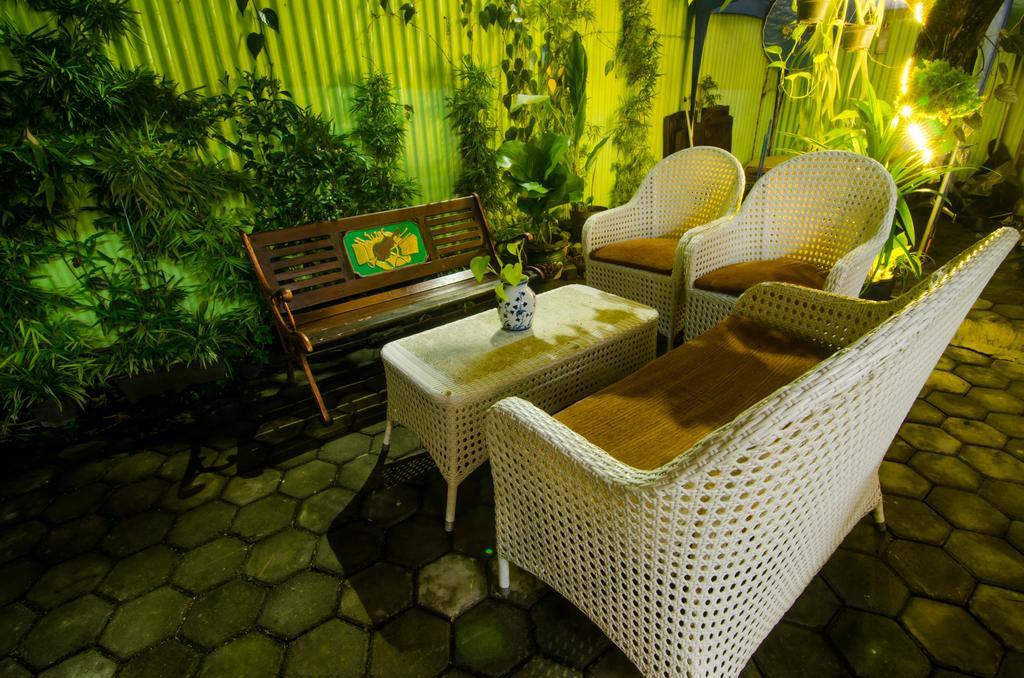 Pendopo Andari Homestay Yogyakarta Exterior photo