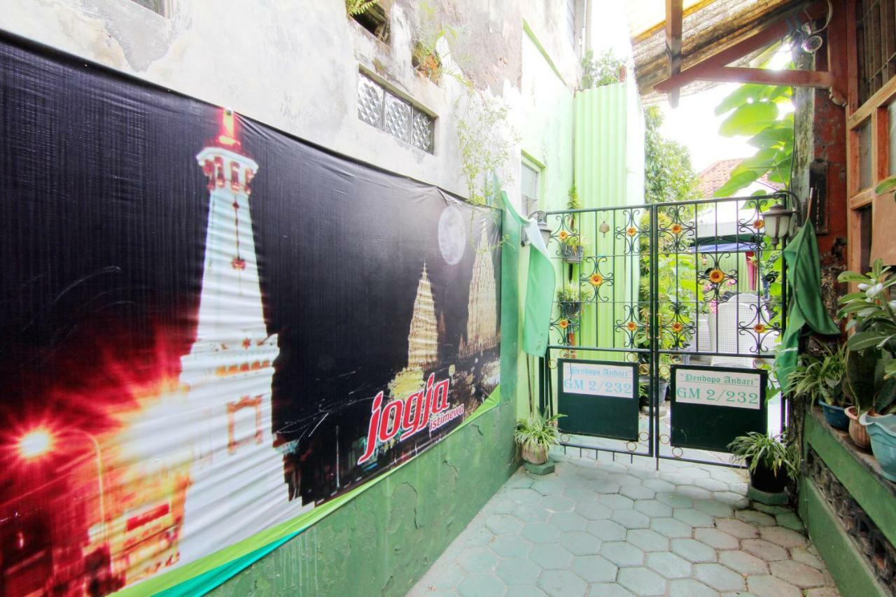 Pendopo Andari Homestay Yogyakarta Exterior photo