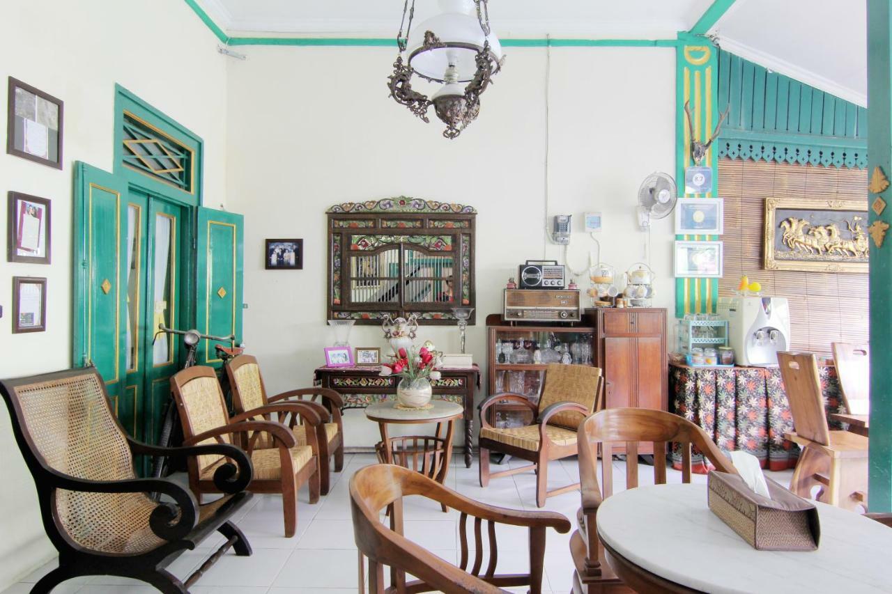 Pendopo Andari Homestay Yogyakarta Exterior photo